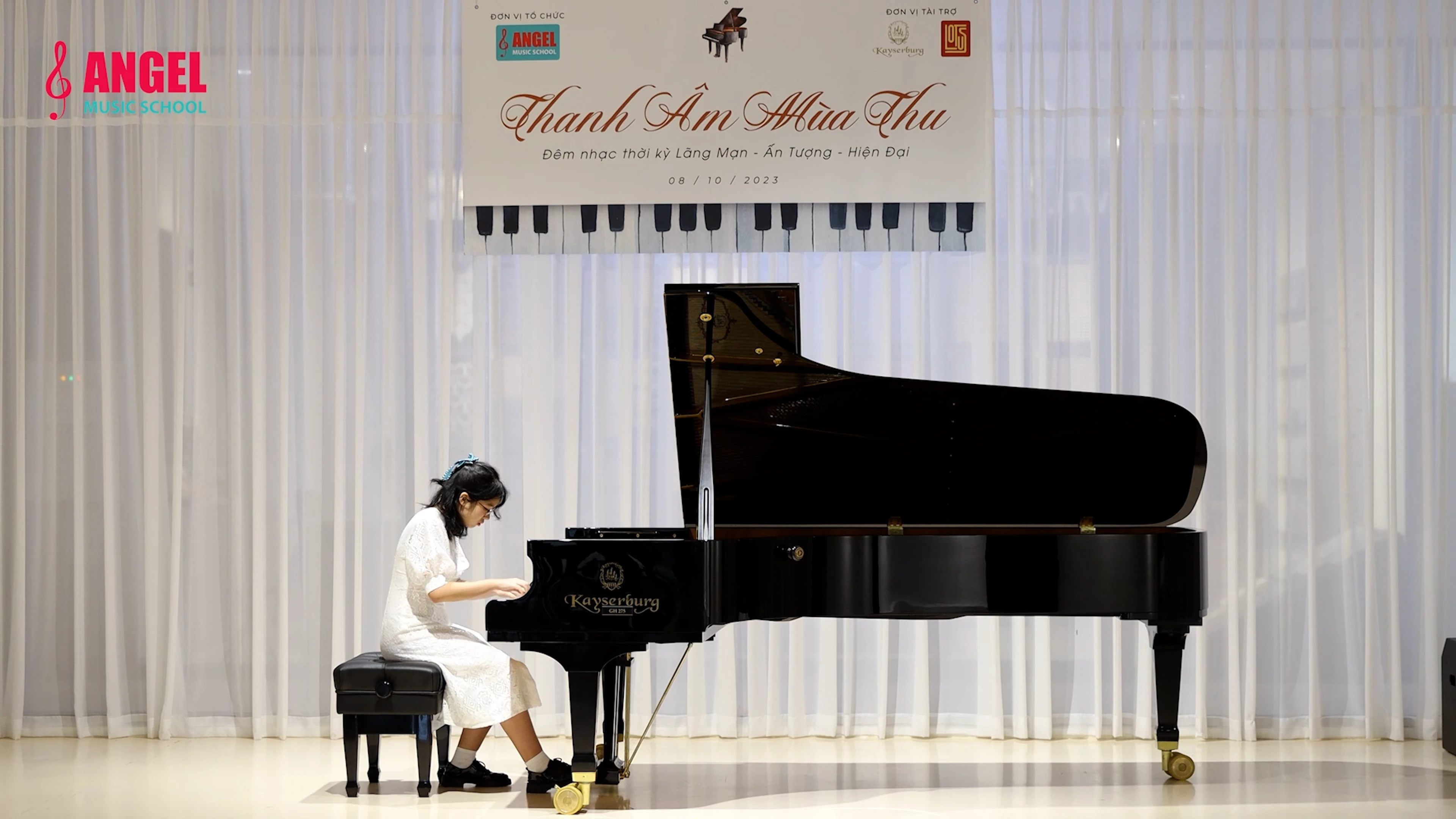 Thanh âm mùa thu - biểu diễn piano