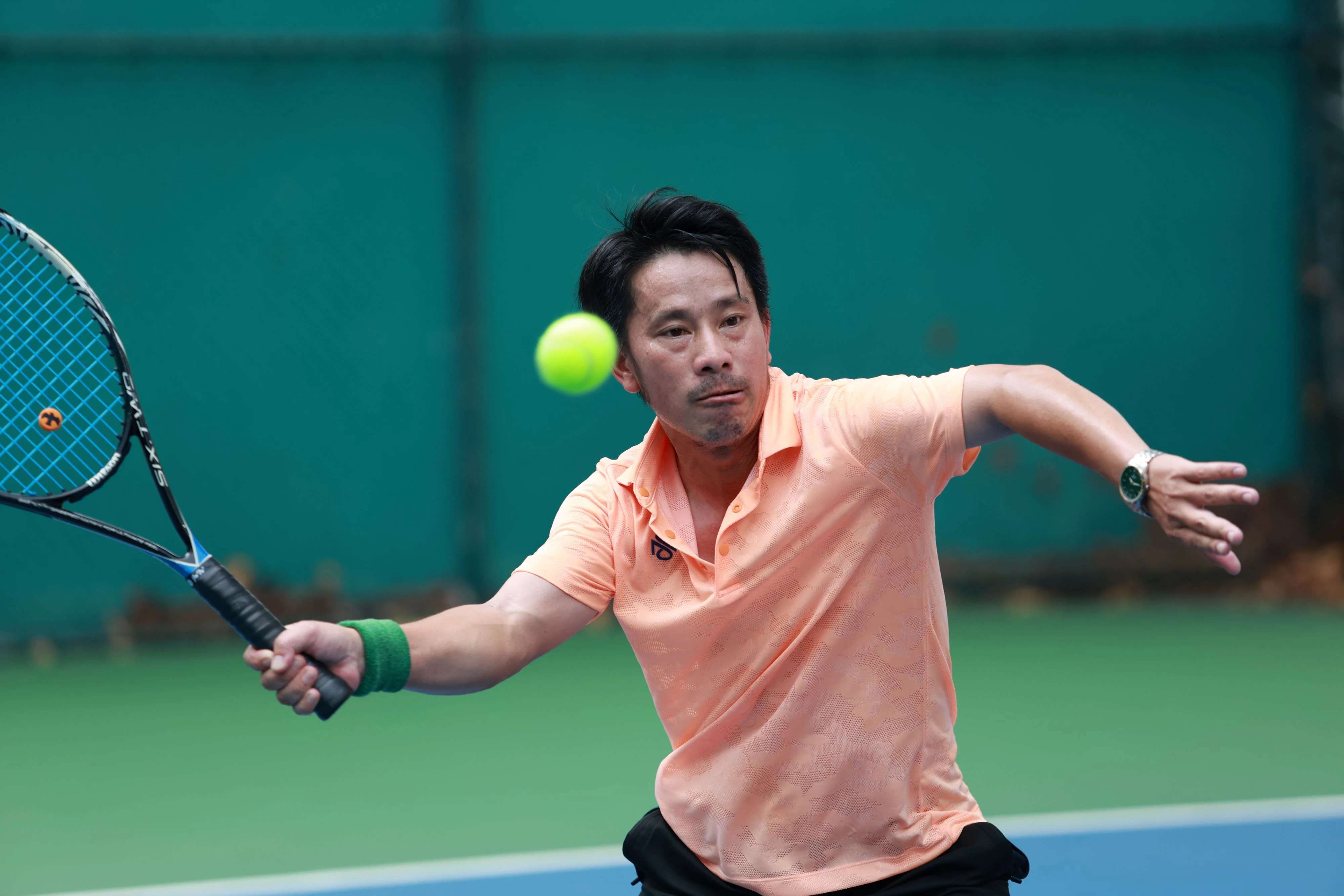 Hình ảnh hội thao tại sân tennis