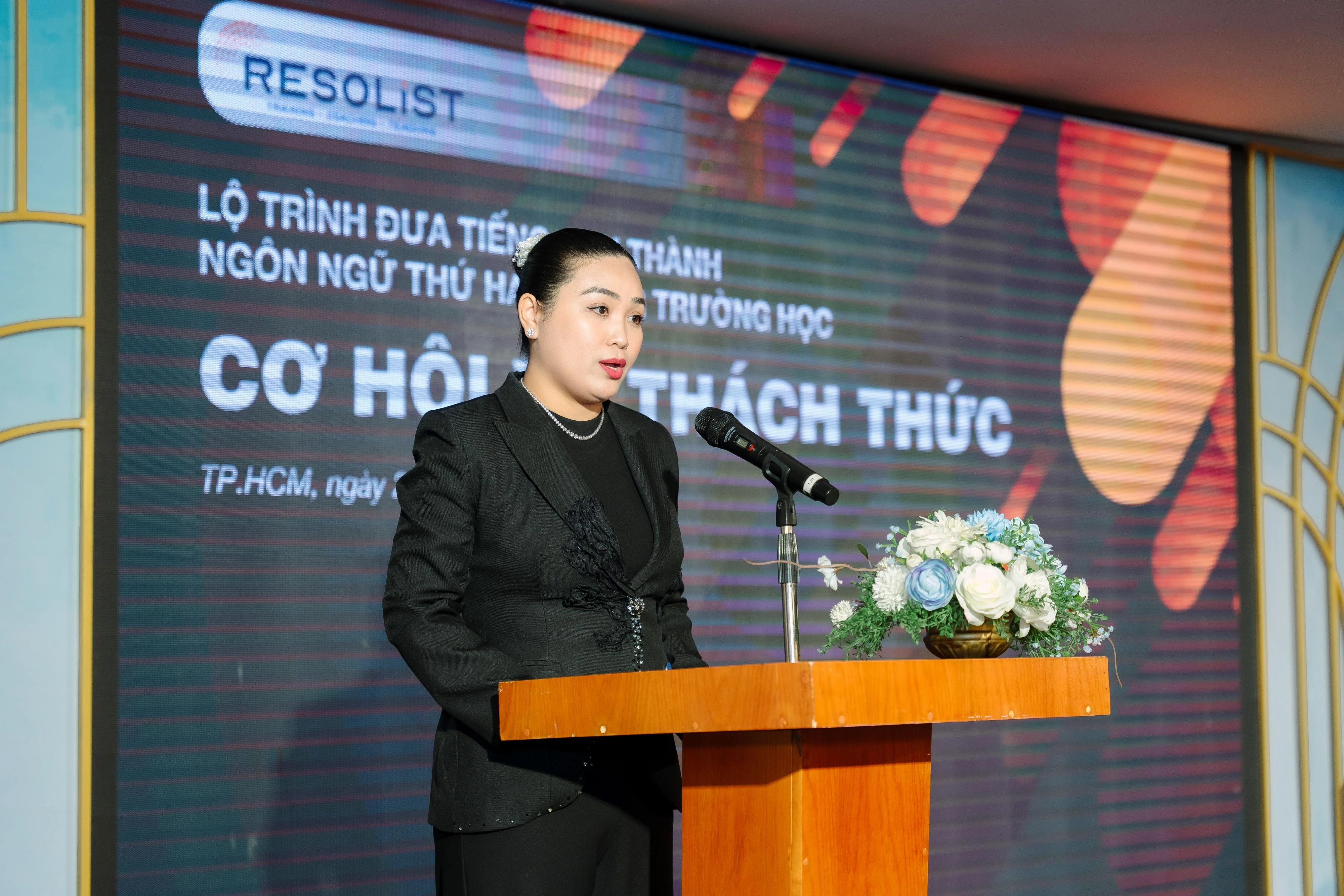 Khai trương trung tâm anh ngữ Resolist