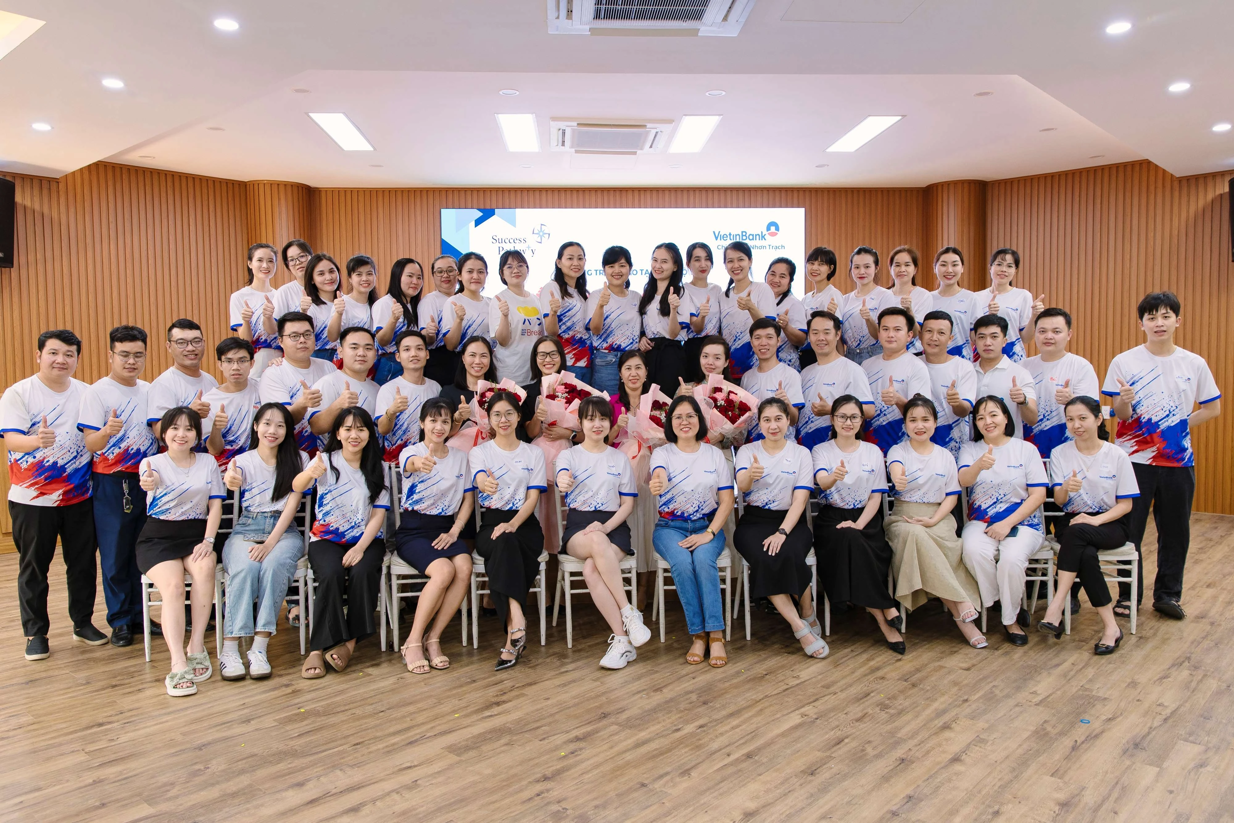 Hình ảnh đào tạo nội bộ ngân hàng Vietinbank chi nhánh Nhơn Trạch