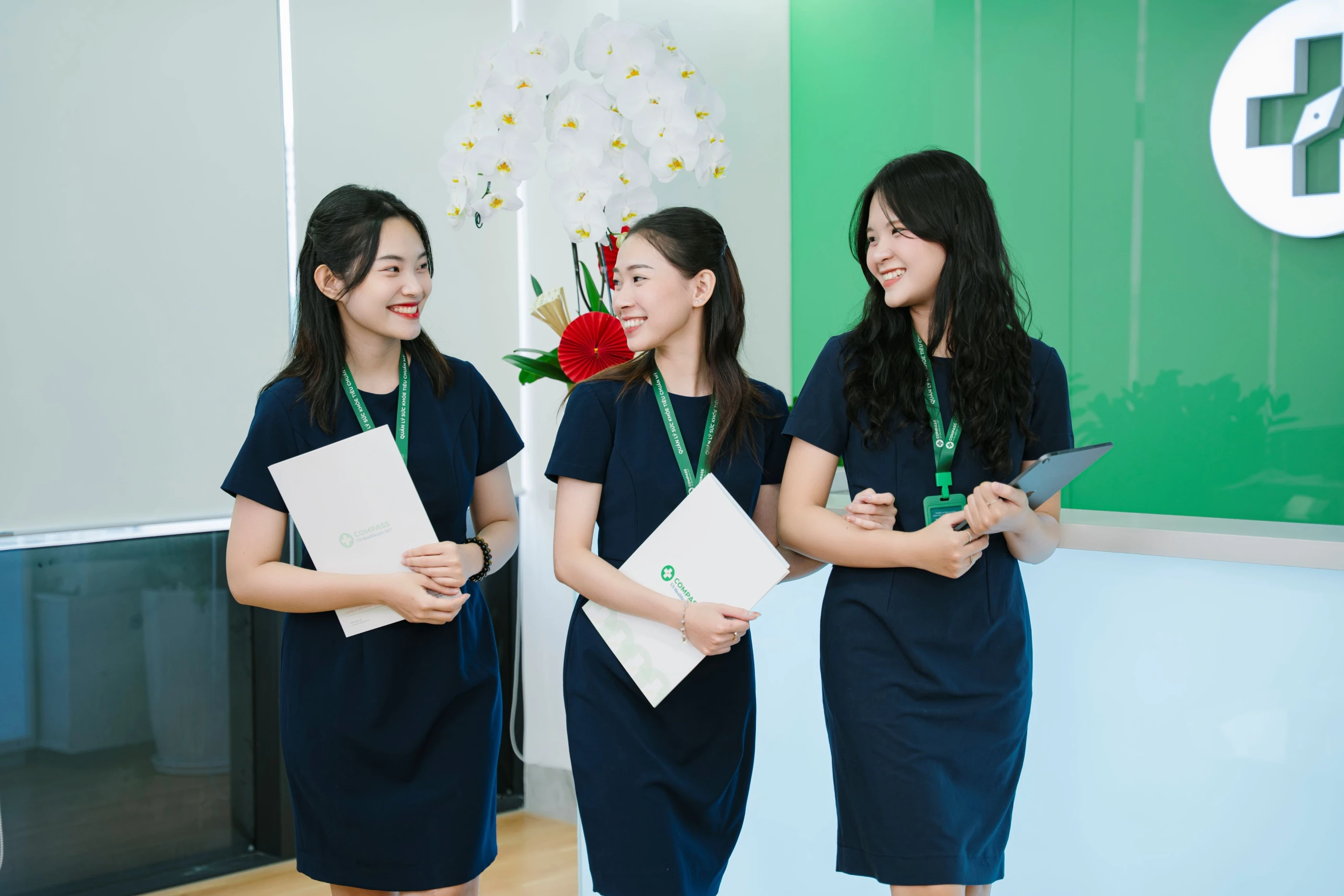 Hình ảnh thương mại Phòng khám Quốc tế Compass