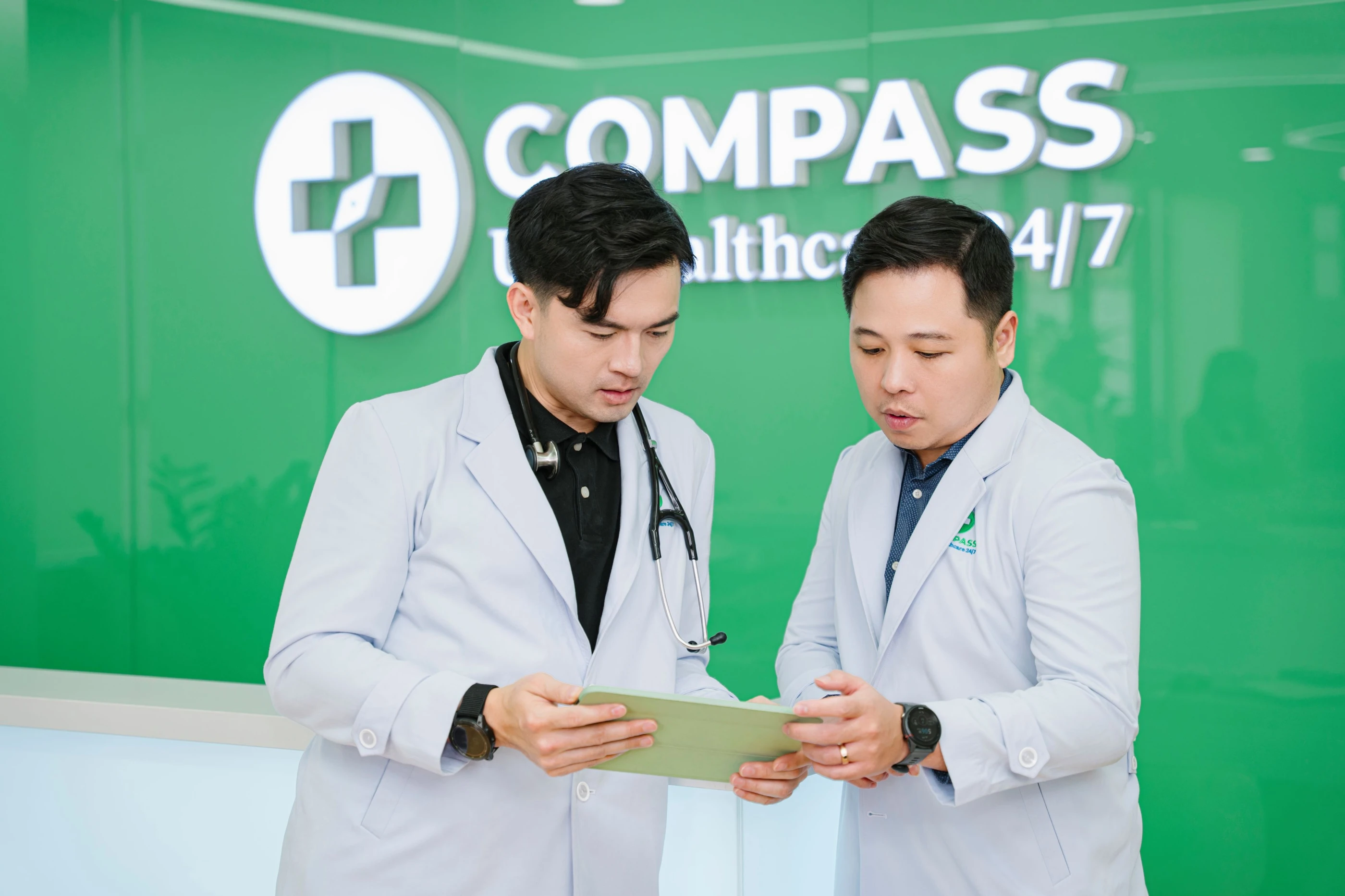 Hình ảnh thương mại Phòng khám Quốc tế Compass