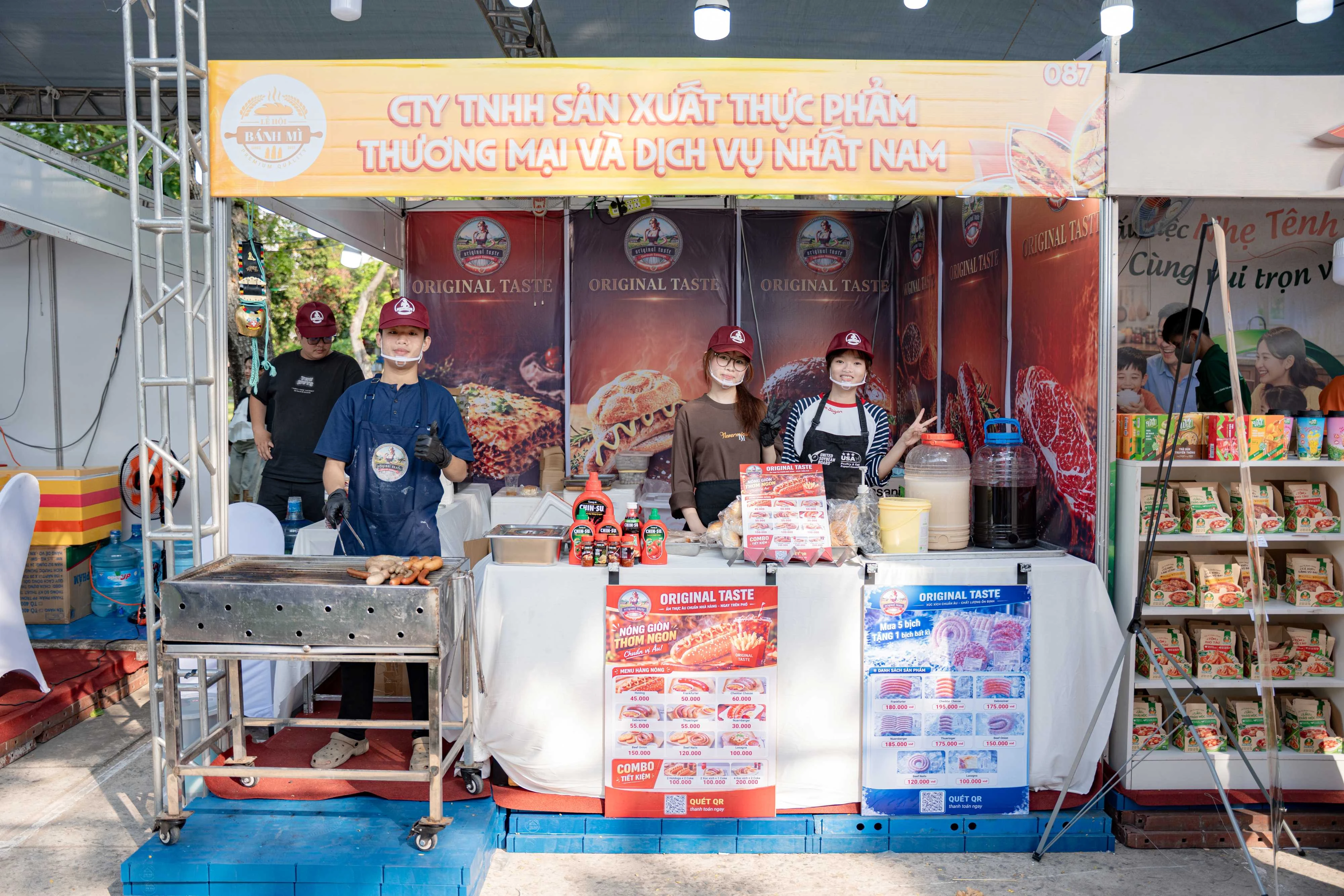 Một số hình ảnh về công ty Nhất Nam trong lễ hội Bánh Mì